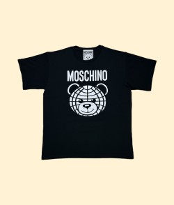 Camiseta Moschino Hombre...